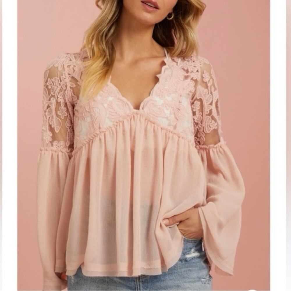 NWT Altar’d State Rosemary Lace Tunic Top
Bohemian Festival Fairy Princess M